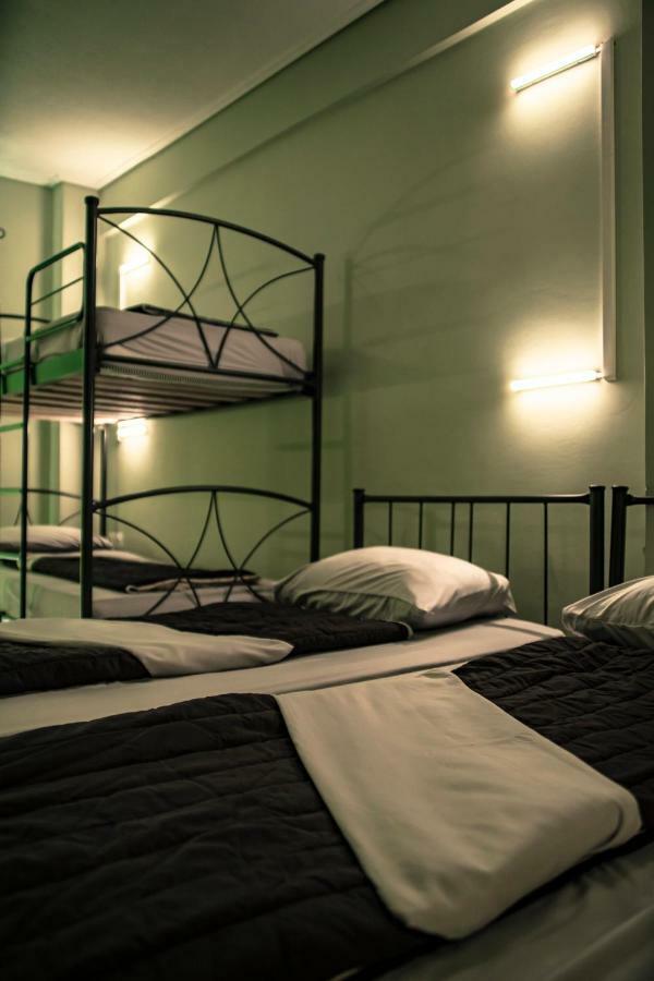 As-City Hostel Афины Экстерьер фото