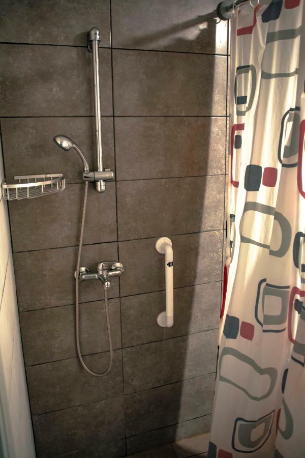 As-City Hostel Афины Экстерьер фото